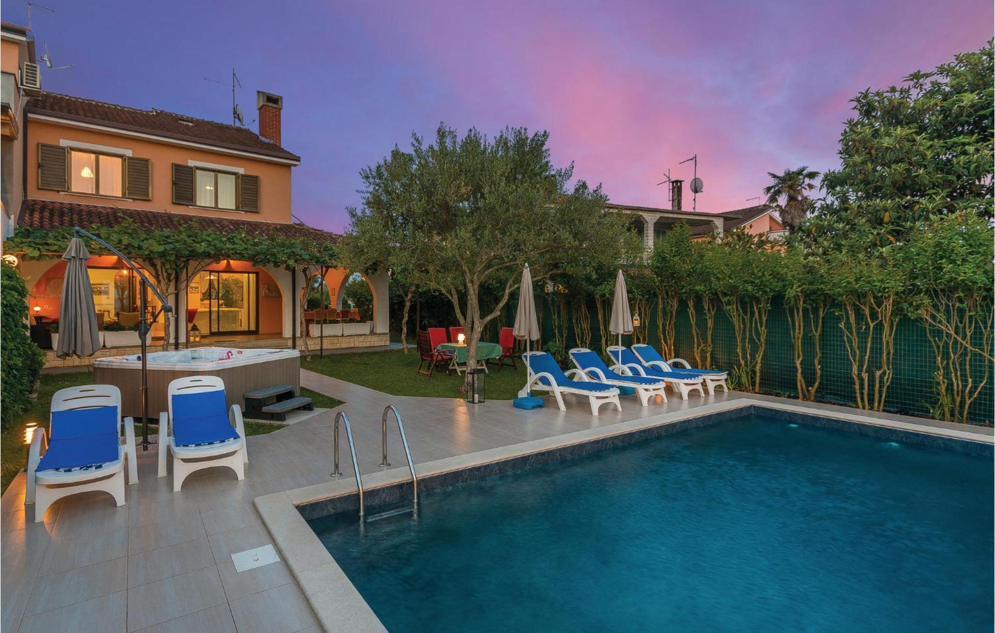 Stunning Home In Umag With House A Panoramic View Ferienhaus Umag