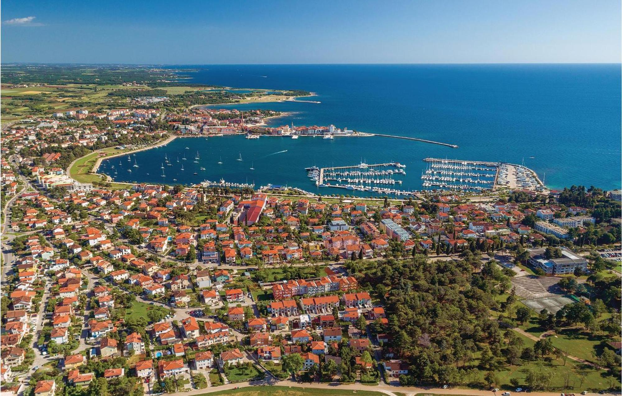 Stunning Home In Umag With House A Panoramic View Umag