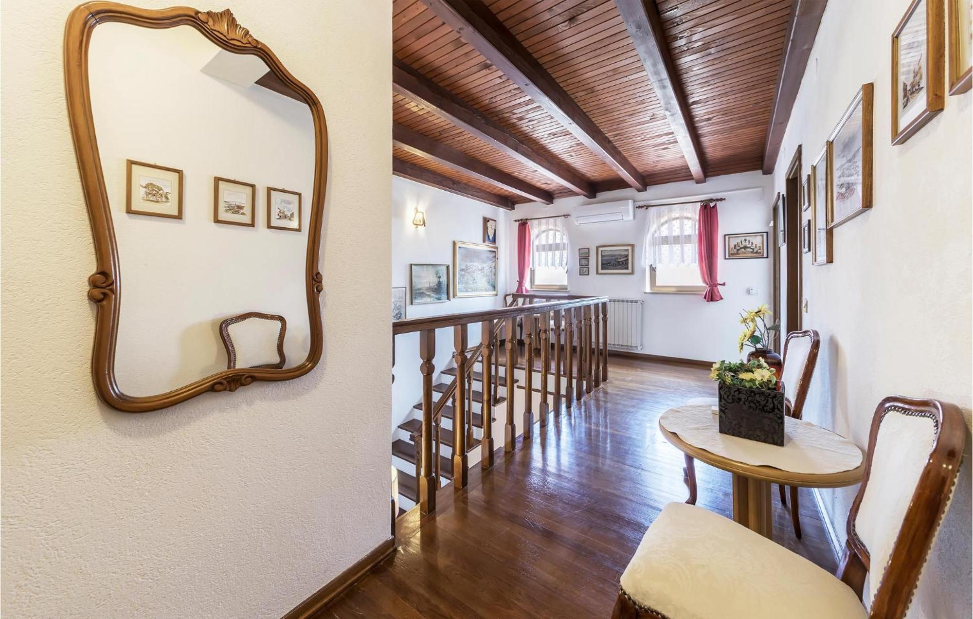 Ferienhaus Stunning Home In Umag With House A Panoramic View Umag
